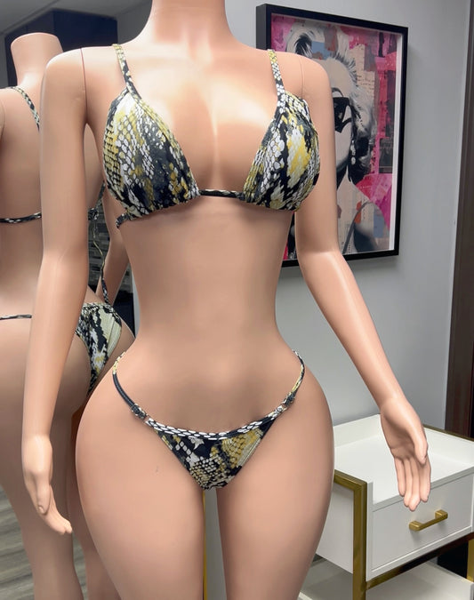 Zara swim