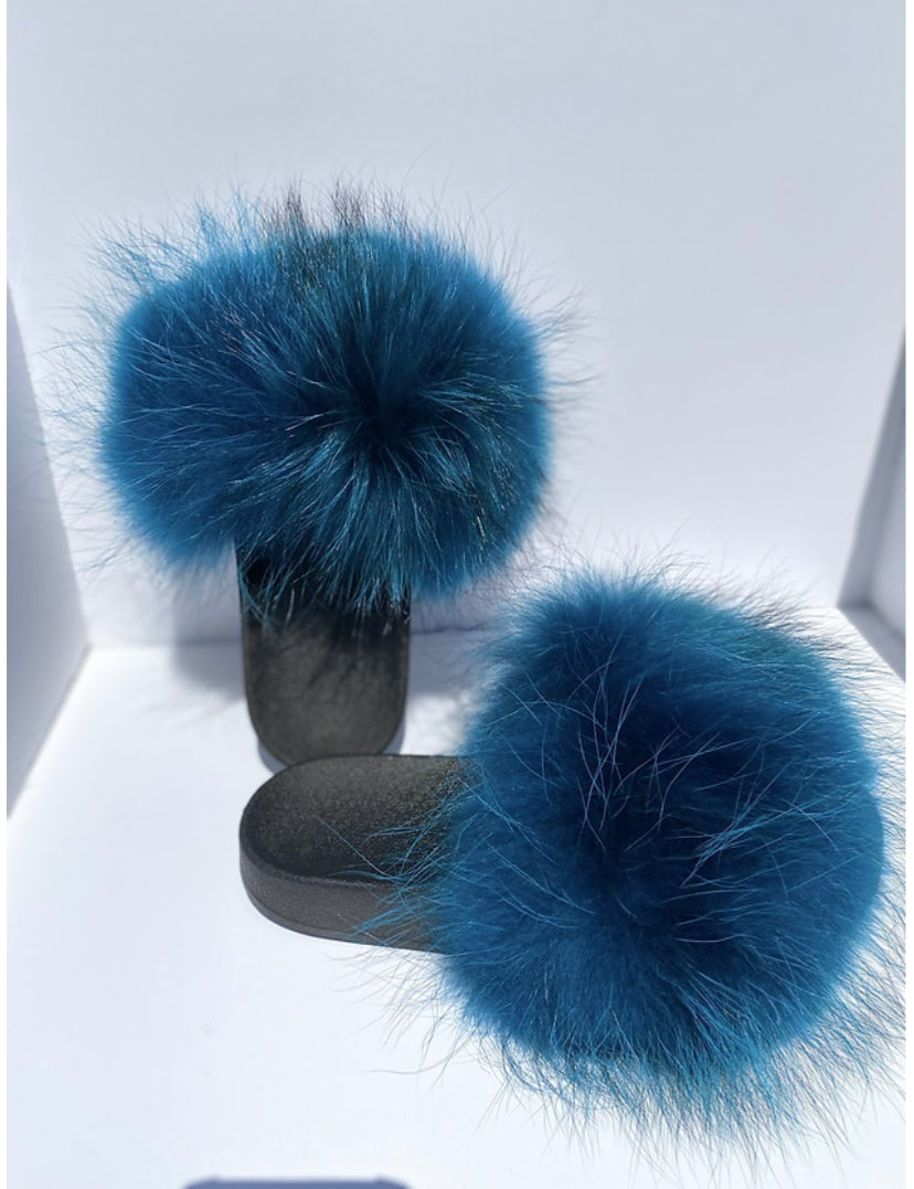 Turquoise raccoon fur